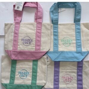 Trader Joe’s Pastel Mini Tote Set New Limited Edition